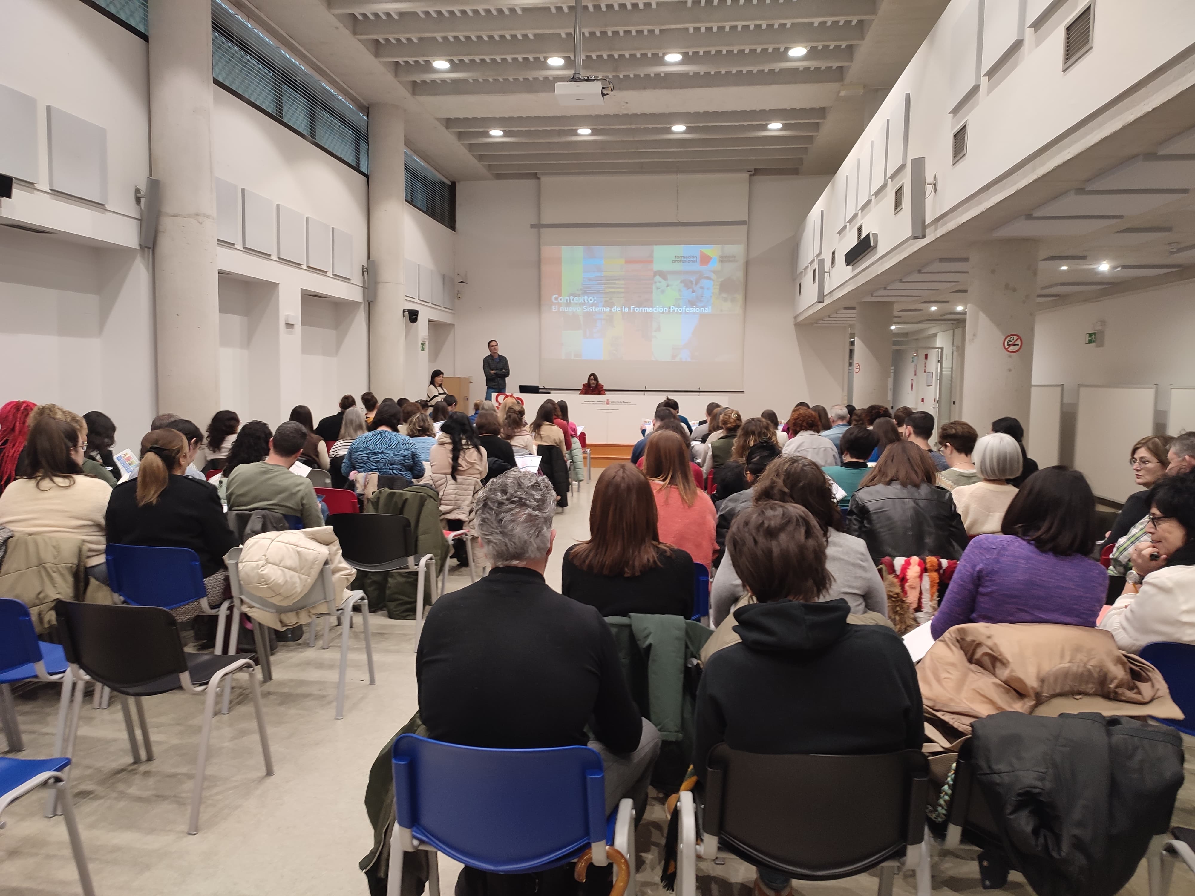 Jornada conjunta con Profesionales de Orientación de los Centros Integrados de Formación Profesional y los Profesionales de las Agencias de Empleo