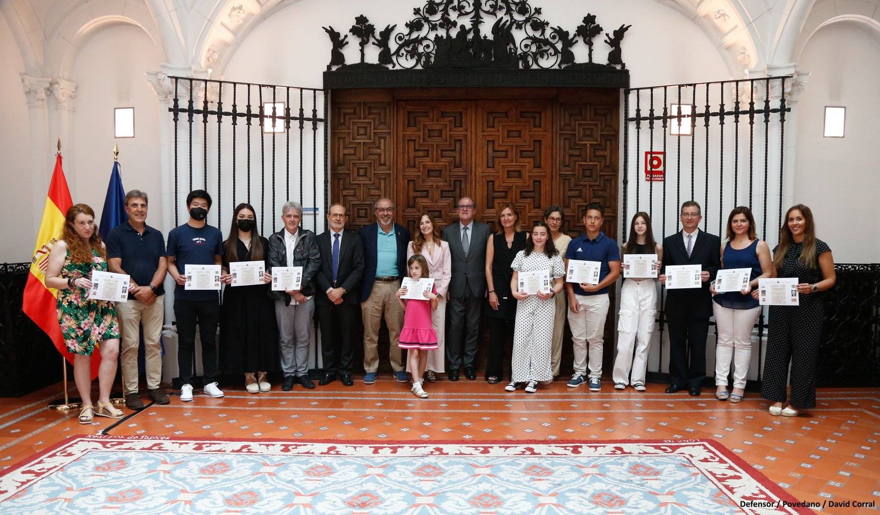 Dos alumnos del IESO Reyno de Navarra de Azagra ganadores de la XVII Edición del Concurso de Dibujo sobre Derechos Humanos Defensor del Pueblo Estatal