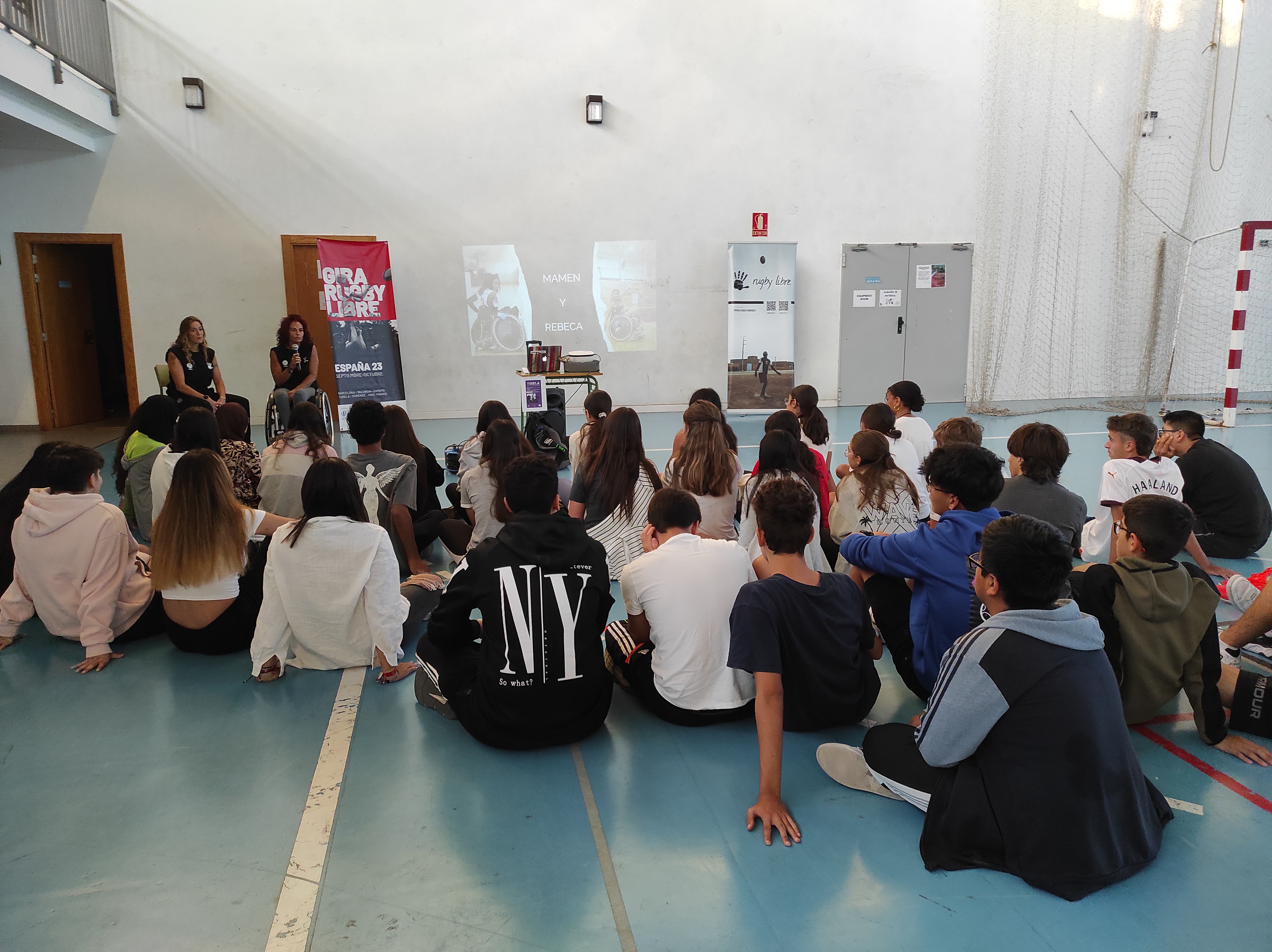 Presentación de Rugby libre en el IES Alhama de Corella