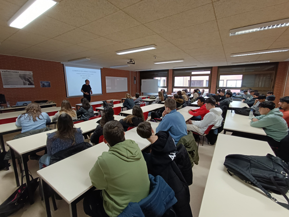 Charla de matemáticas de la UPNA en el IES Valle del Ebro