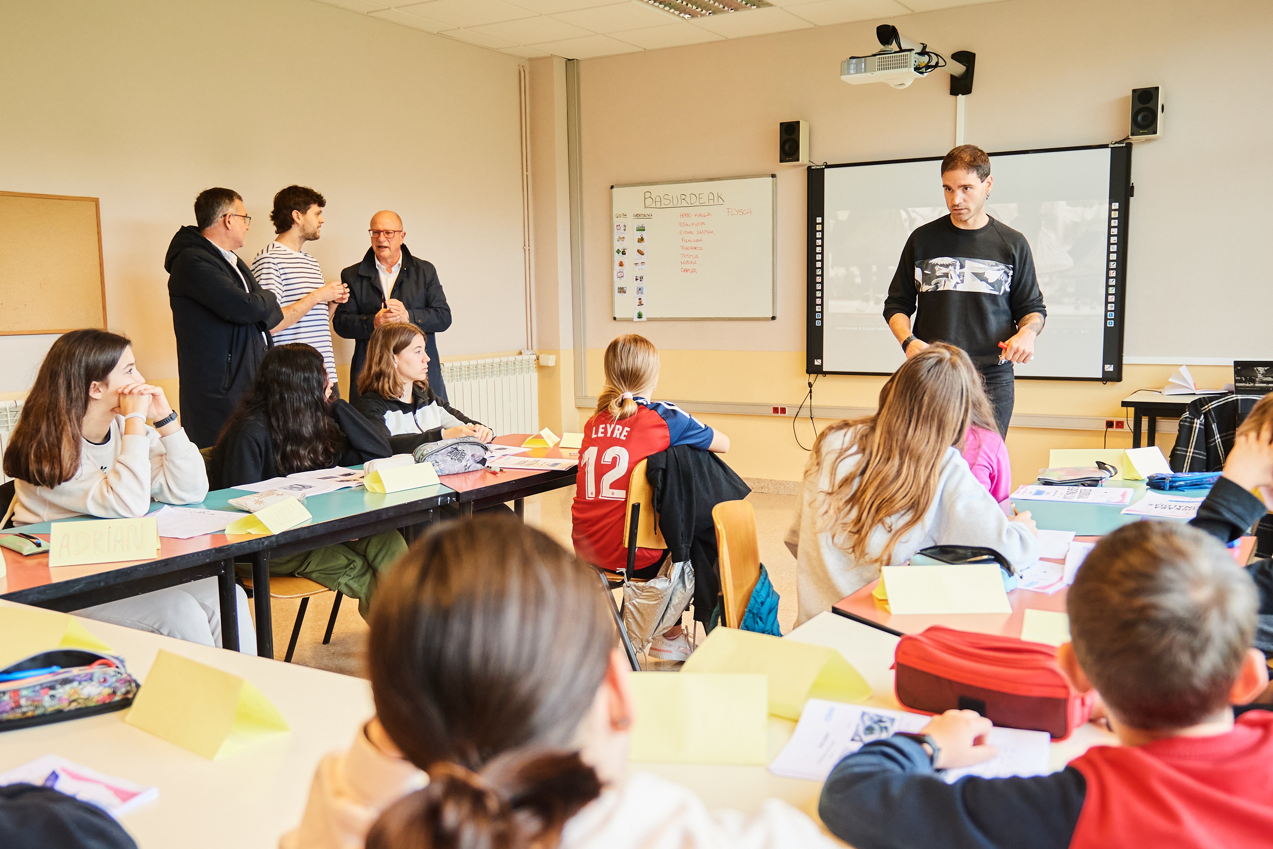 El Departamento de Educación impulsa la inmersión lingüística en euskera a través de estancias residenciales para el alumnado de Educación Primaria y Educación secundaria.