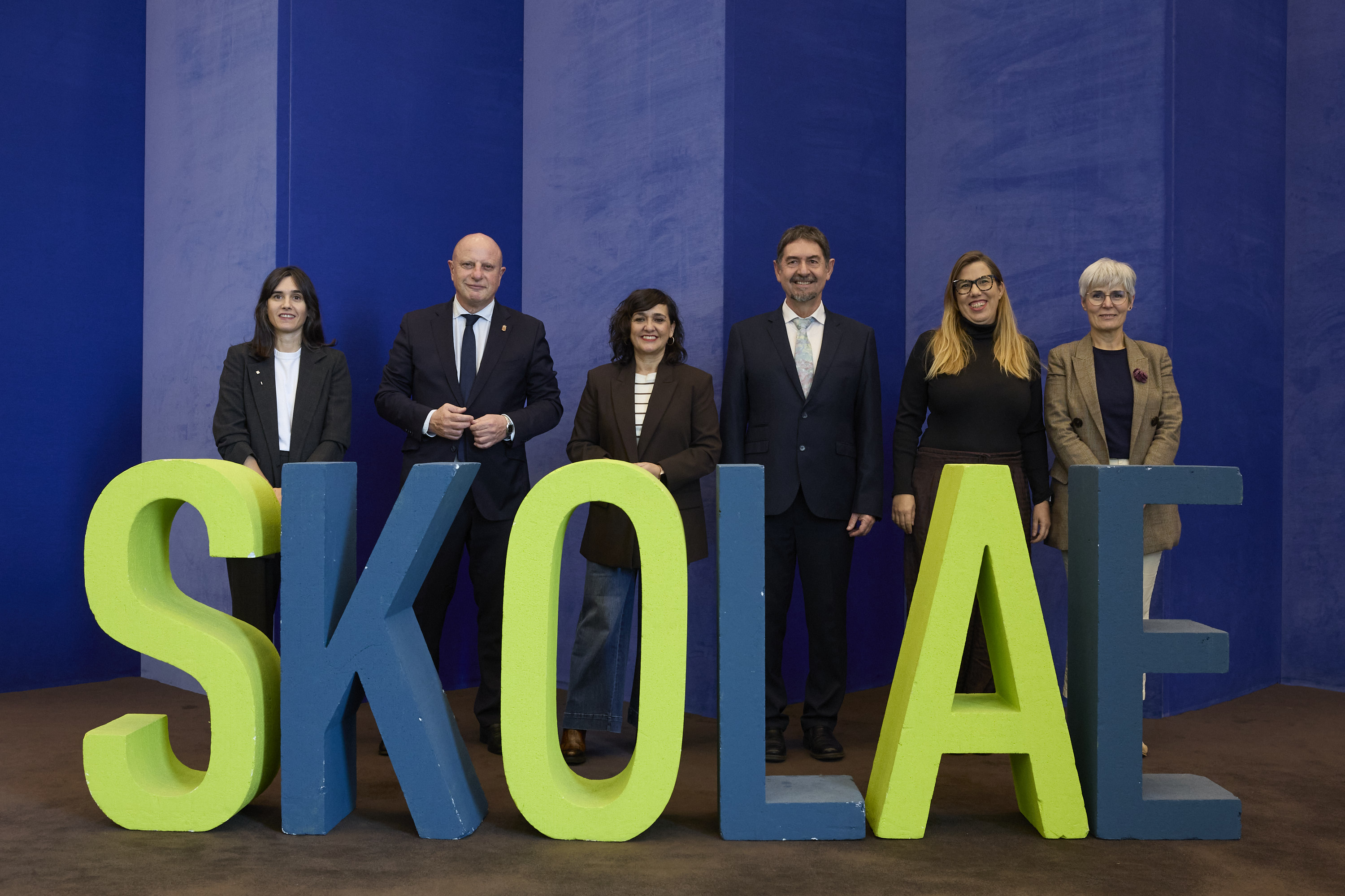 Instituciones y profesionales reconocen el esfuerzo coeducativo de Navarra, presente ya en 305 centros escolares con 12.200 docentes formados