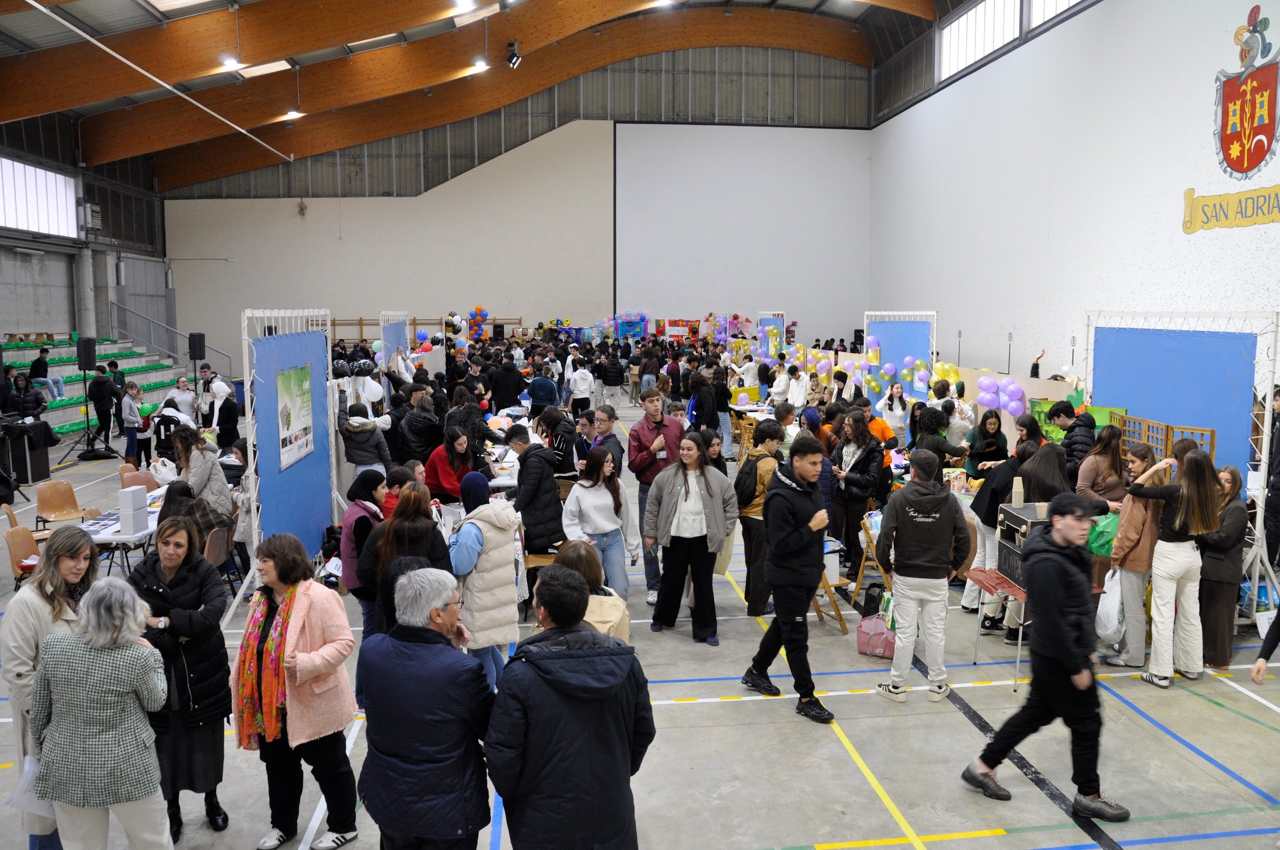 XIV Feria empresas simuladas en el IES EGA en San Adrián