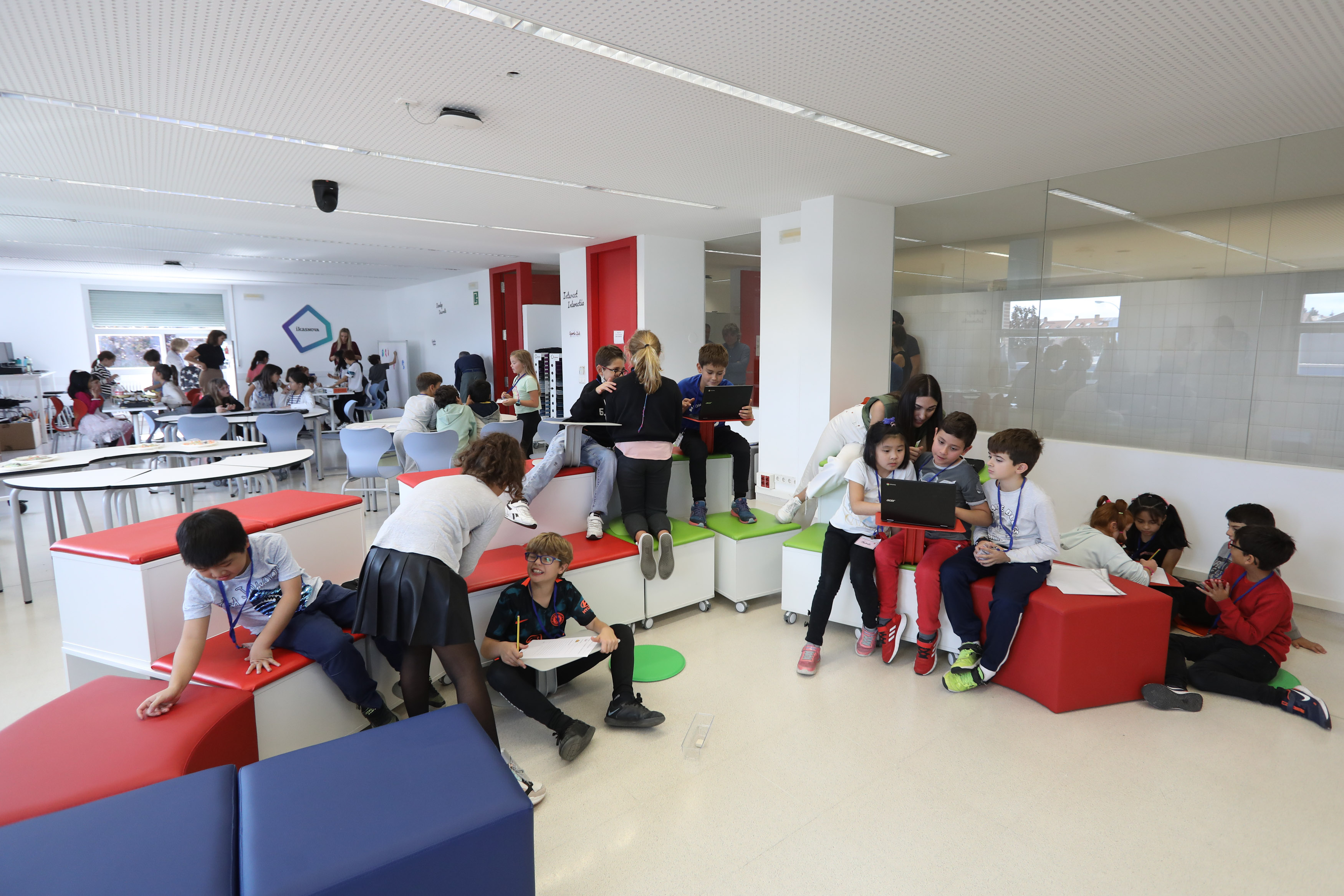 Educación aprueba la convocatoria de ayudas para remodelación de espacios para aulas IkasNovas