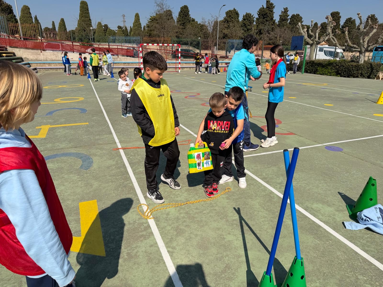 Alumnos y alumnas del CPEIP Monte de San Julián de Tudela se preparan para ser monitores de Bottelbol