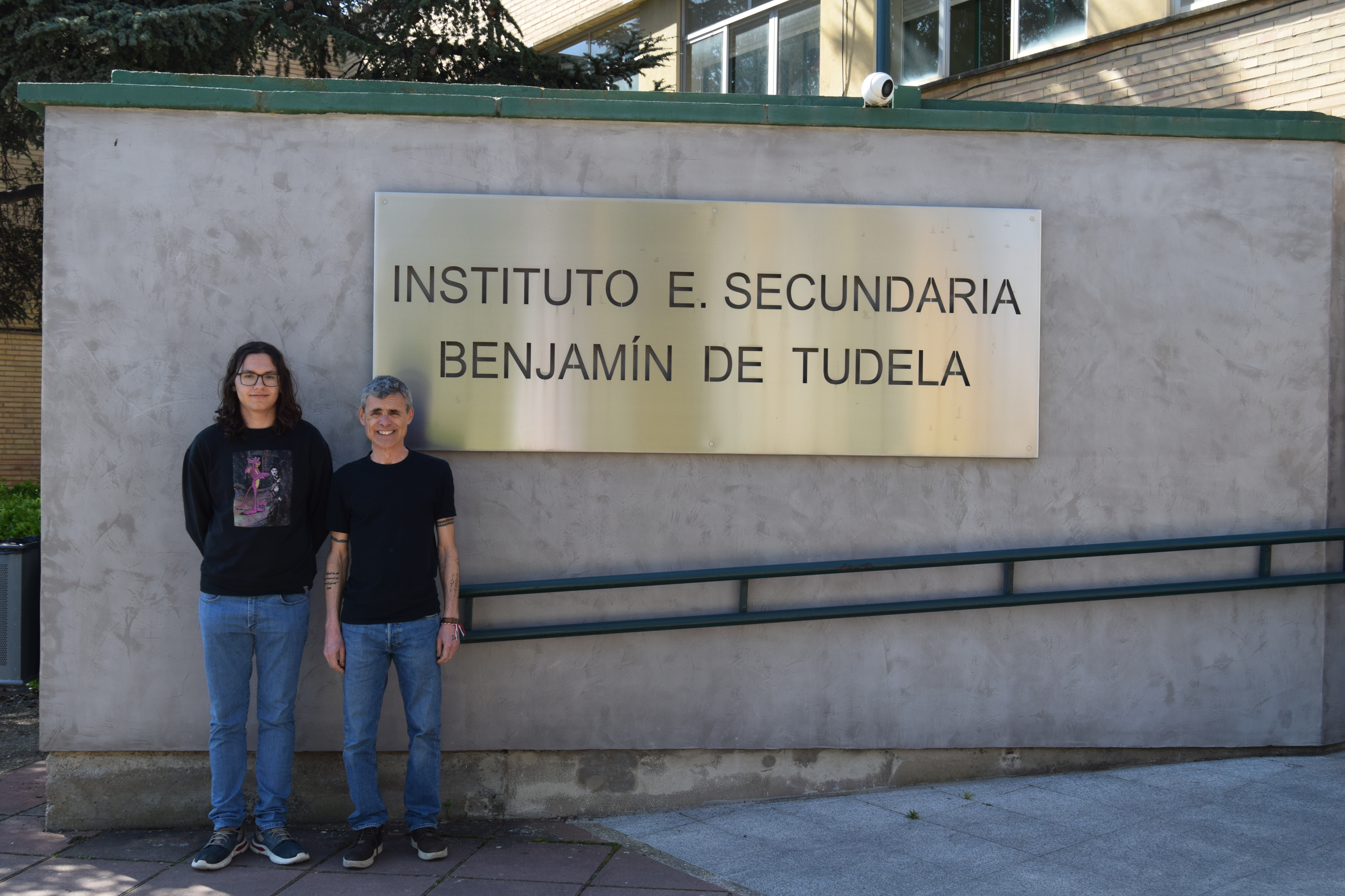 Hugo Jiménez del IES Benjamín de Tudela ganador de la competición matemática en la UPNA