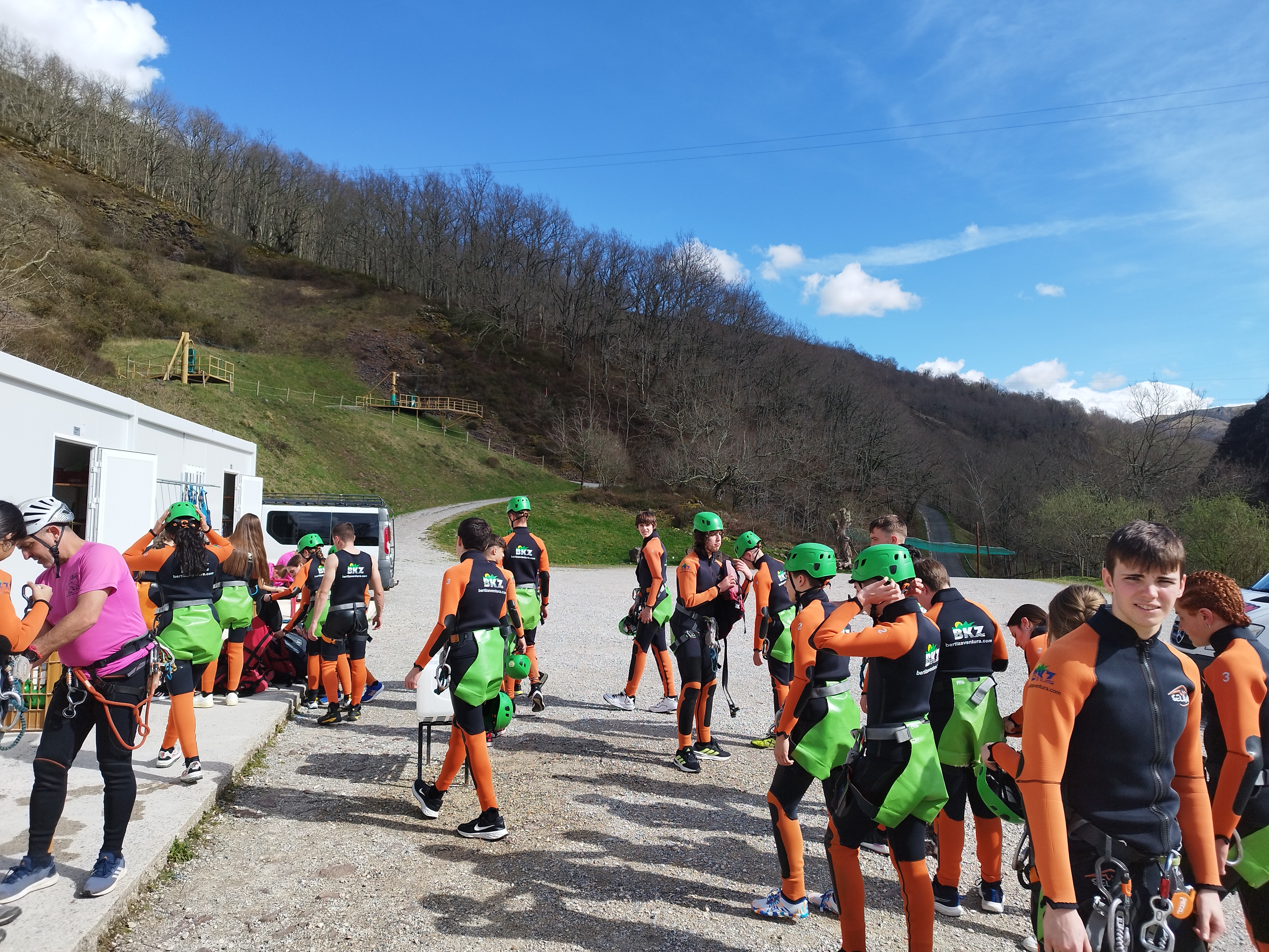 El IES Valle del Ebro disfruta en la Semana Verde