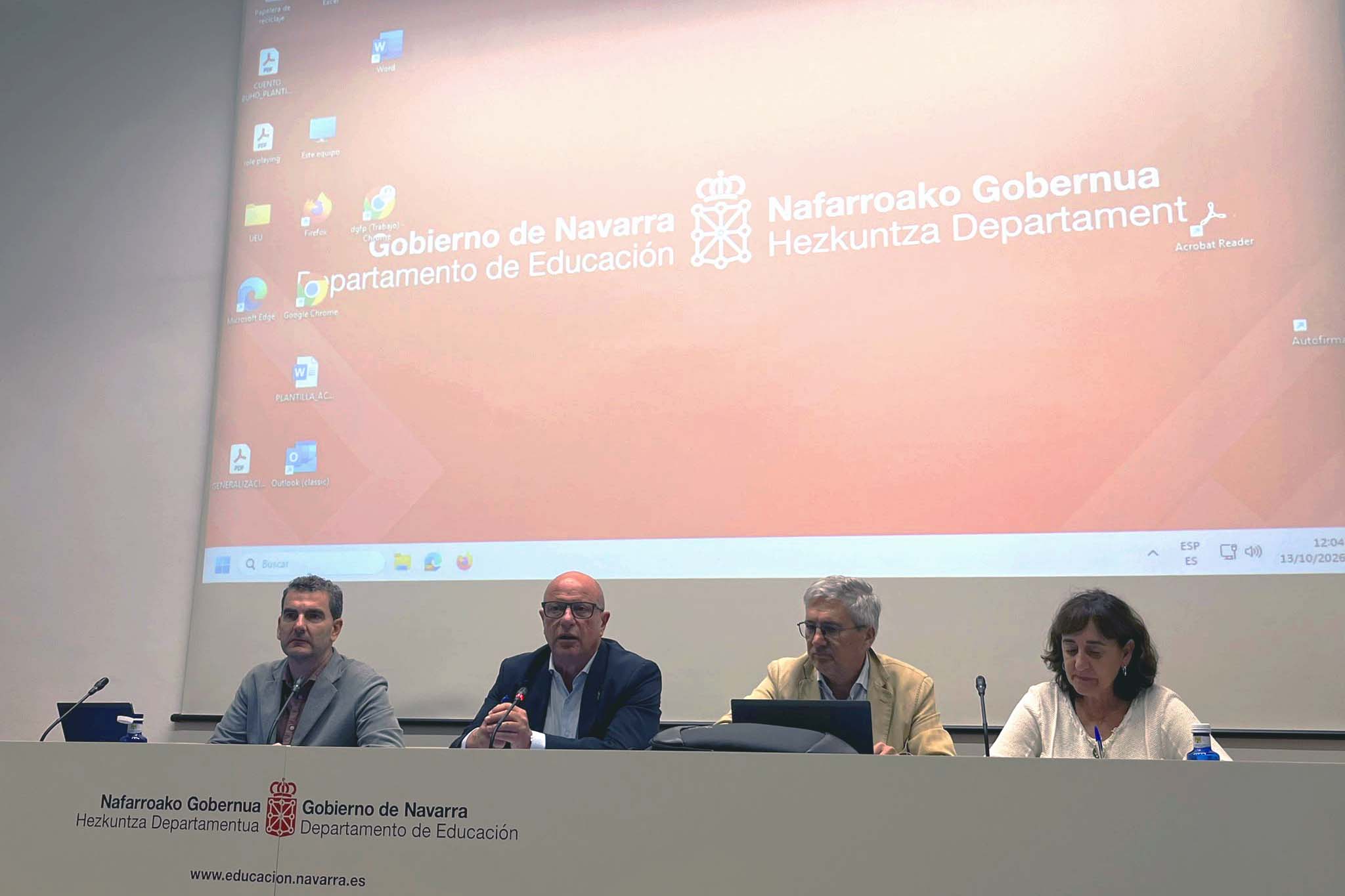 Educación incrementa en cerca de 2.000 horas los programas de refuerzo lector y matemático, aprendizaje de castellano y atención a la diversidad en este curso 26-27